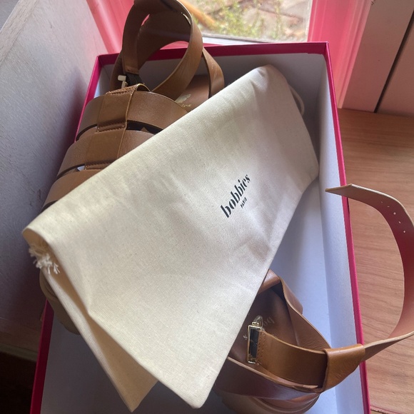 Bobbies Paris Platform Sandals - Picture 7 of 11